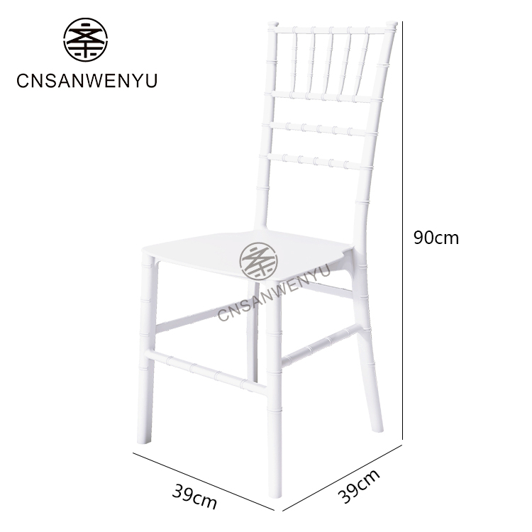 White Chiavari chairs.jpg